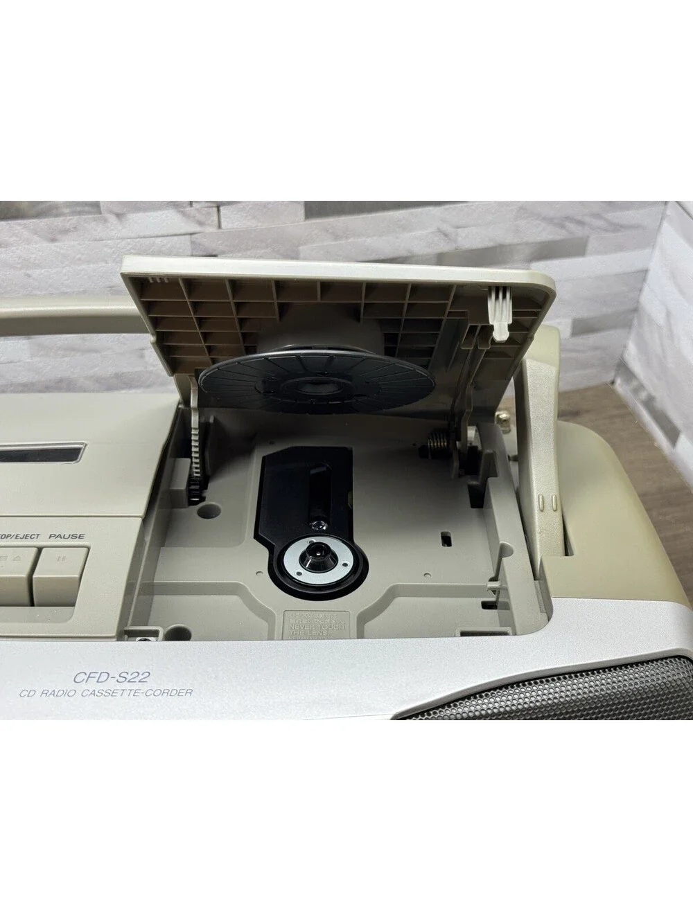 Sony cfd s22